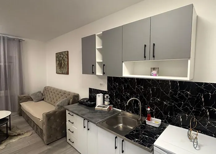 Lana & Ella * Mostar